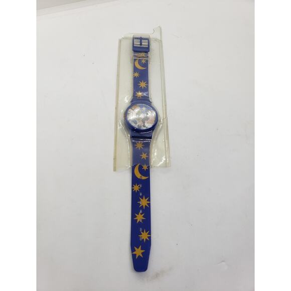 Vintage Disney Hunchback Notre Dame Flip-Top Digital Watch Quasimodo Esmeralda - Picture 4 of 9